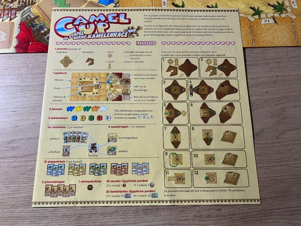 Camel Up Stapelgekke Kamelenrace! 999 Games, Ophalen of Verzenden, Zo goed als nieuw