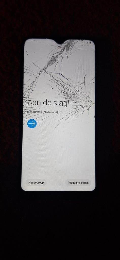 Samsung A10 met defect scherm - Werkt verder prima, Ophalen