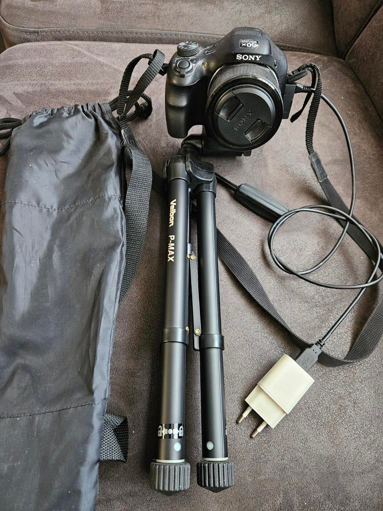 Sony dsc hx 300 hd camera met statief., Ophalen of Verzenden, Minder dan 150 cm, Driepoot