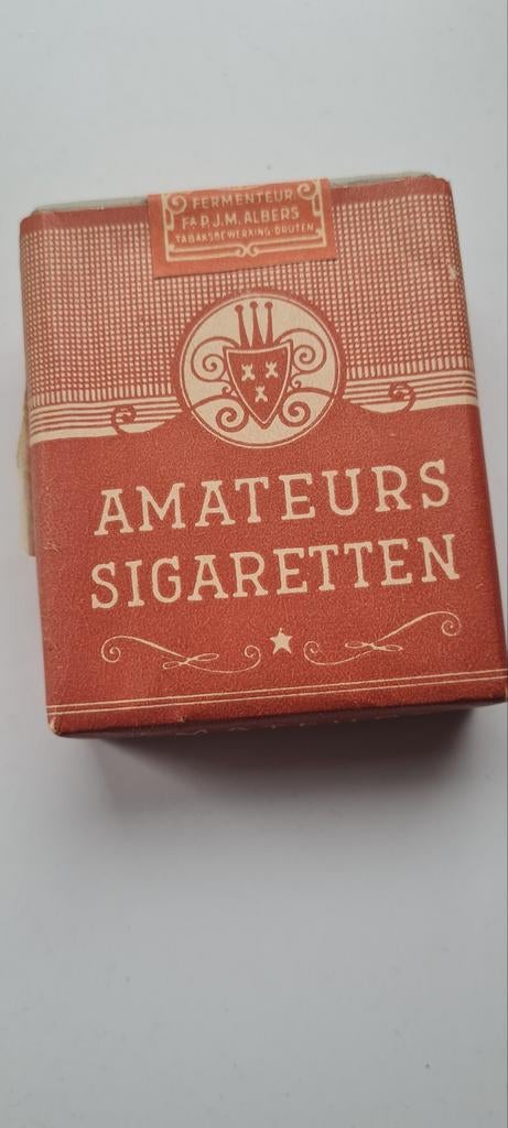 Zeldzaam ongeopend pakje Amateurs Sigaretten, Albers Druten, Ophalen of Verzenden, Tabaksdoos of Verpakking