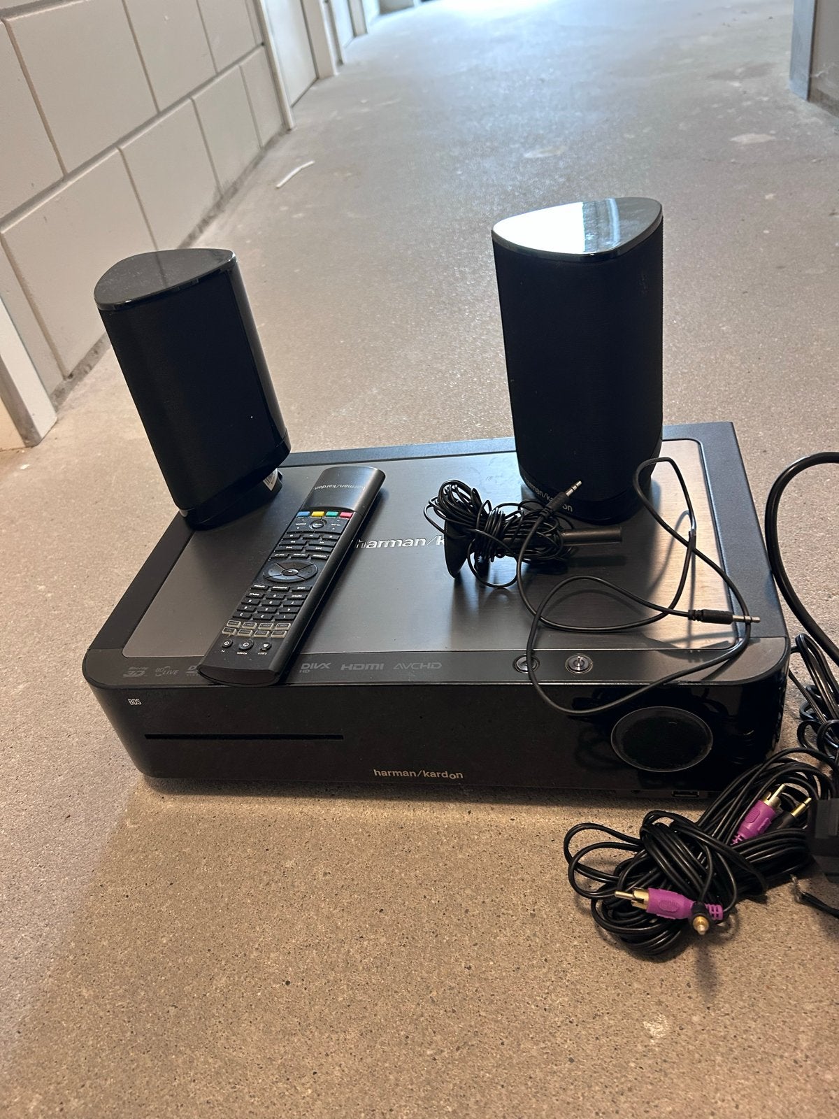 Harman Kardon BDS 270 Blu-ray Disc Systeem met speakers, Gebruikt, 2.1-systeem, Blu-ray-speler, 70 watt of meer