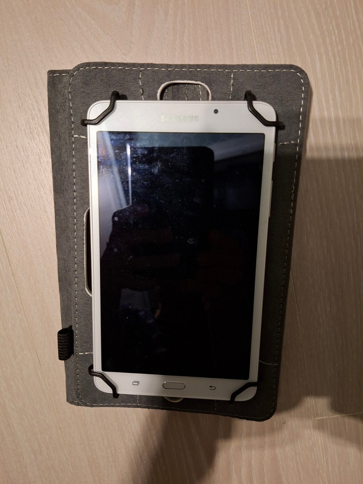 Samsung Galaxy Tab A6 (2016) 7" met kattenhoes, Computers en Software, Gebruikt, Galaxy Tab A6 (2016), Ophalen of Verzenden, Samsung