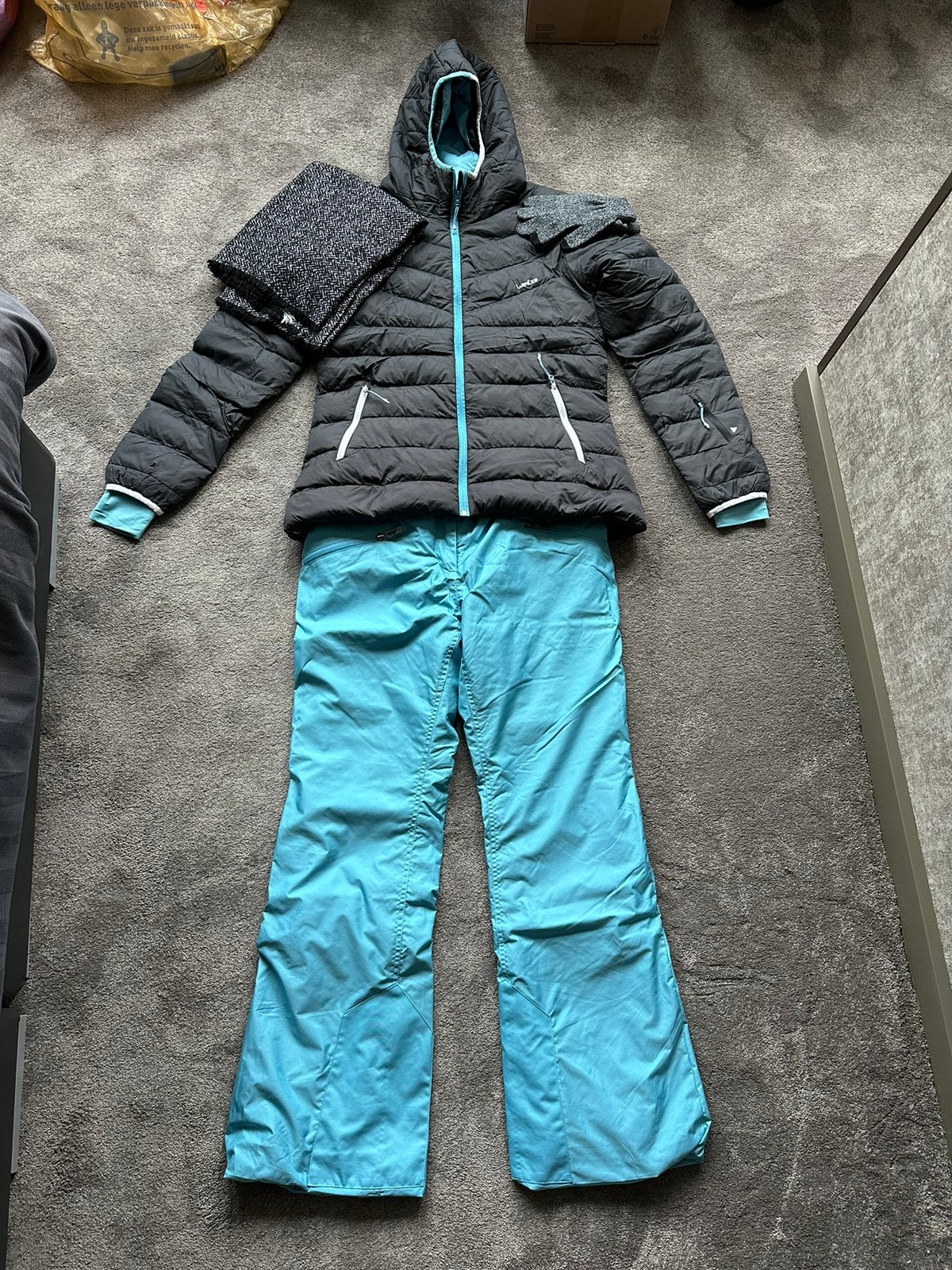 Skipak dames turquoise met antraciet (jas en broek) mt L, Ophalen of Verzenden, Zo goed als nieuw, Maat 42/44 (L), Pak