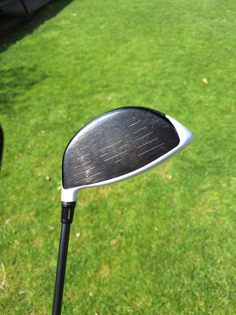 TaylorMade M2 Driver Golfclub met Golf Pride grip, Sport en Fitness, Golf, Ophalen of Verzenden, Gebruikt, Club, Overige merken
