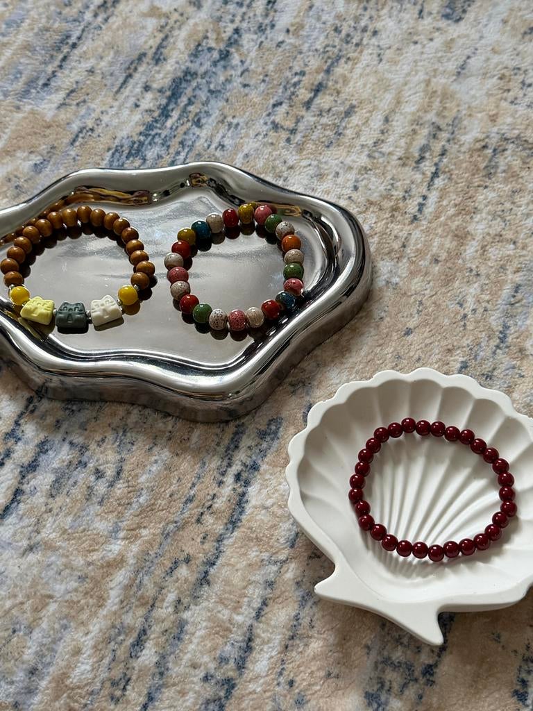 Mixed Unisex Handmade Beaded Bracelet Bundle & Wooden Beads, Ophalen of Verzenden, Nieuw, Rood, Overige materialen
