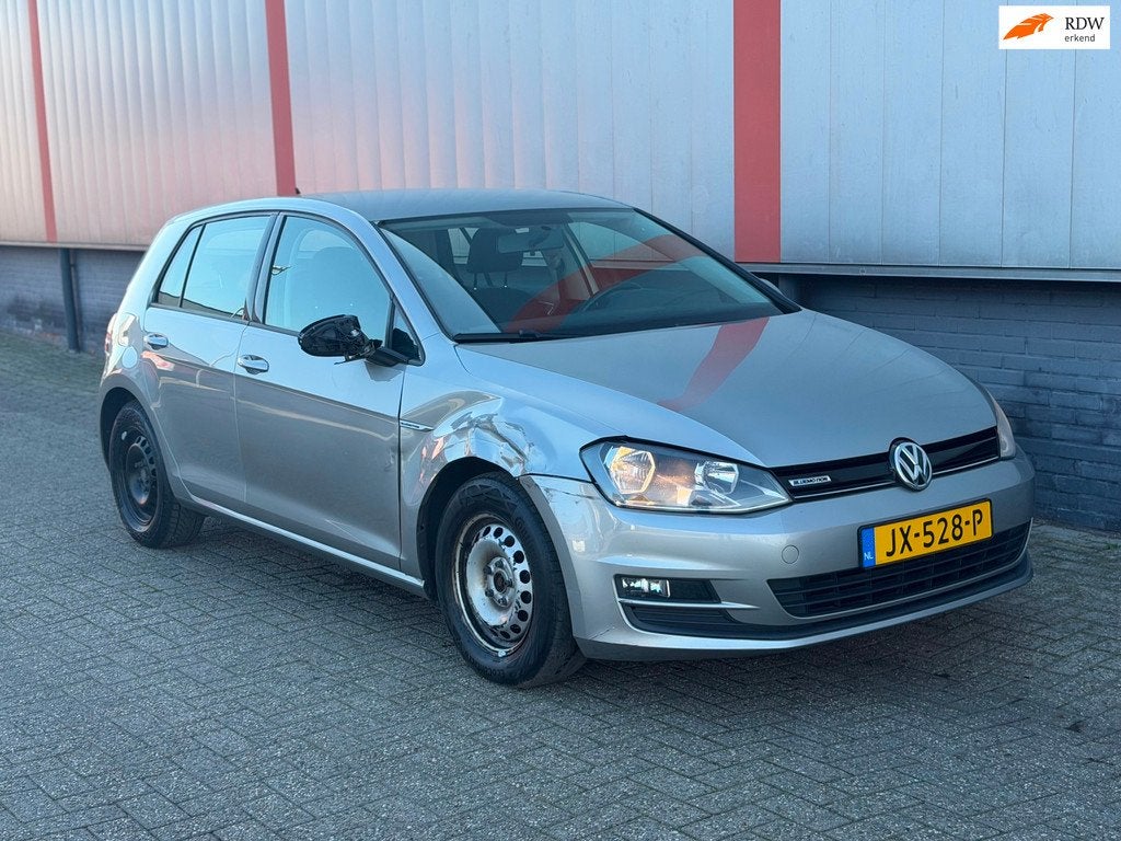 Volkswagen Golf 1.0 TSI Edition, Auto diversen, Schadeauto's, Volkswagen, Handgeschakeld, Benzine, Hatchback, Zilver of Grijs