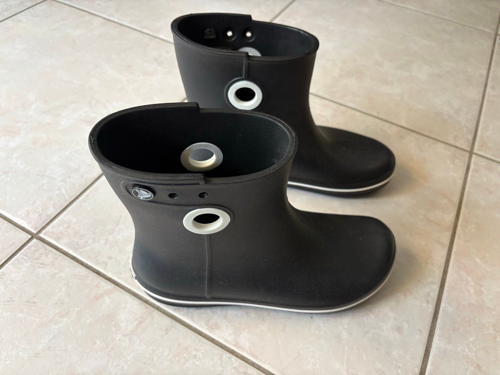 NIEUWE Zwarte Crocs regenlaarzen, maat W8 ( 38/39), Zwart, Nieuw, Ophalen of Verzenden, Regenlaarzen