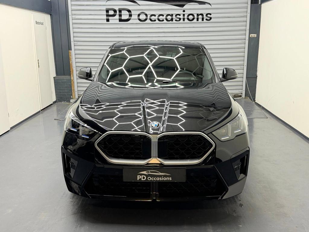 BMW X2 SDrive20i - M-Sport - (360) Camera - HUD - Sportstoel, X2, Gebruikt, Zwart, 156 pk