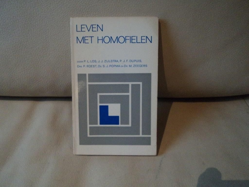Leven met homofielen, Ophalen of Verzenden, Zo goed als nieuw, Nederland