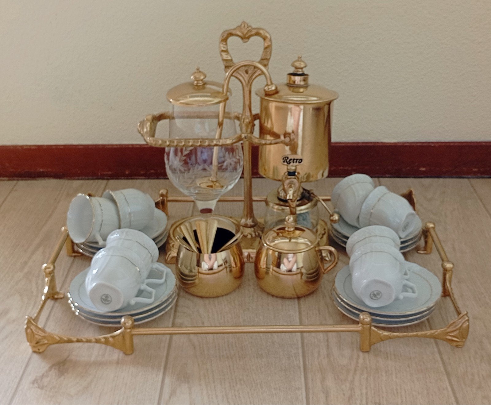 Vintage Michelin 24 Karaat Verguld Koffie/Theeservies, Antiek en Kunst, Antiek | Servies compleet, Ophalen of Verzenden