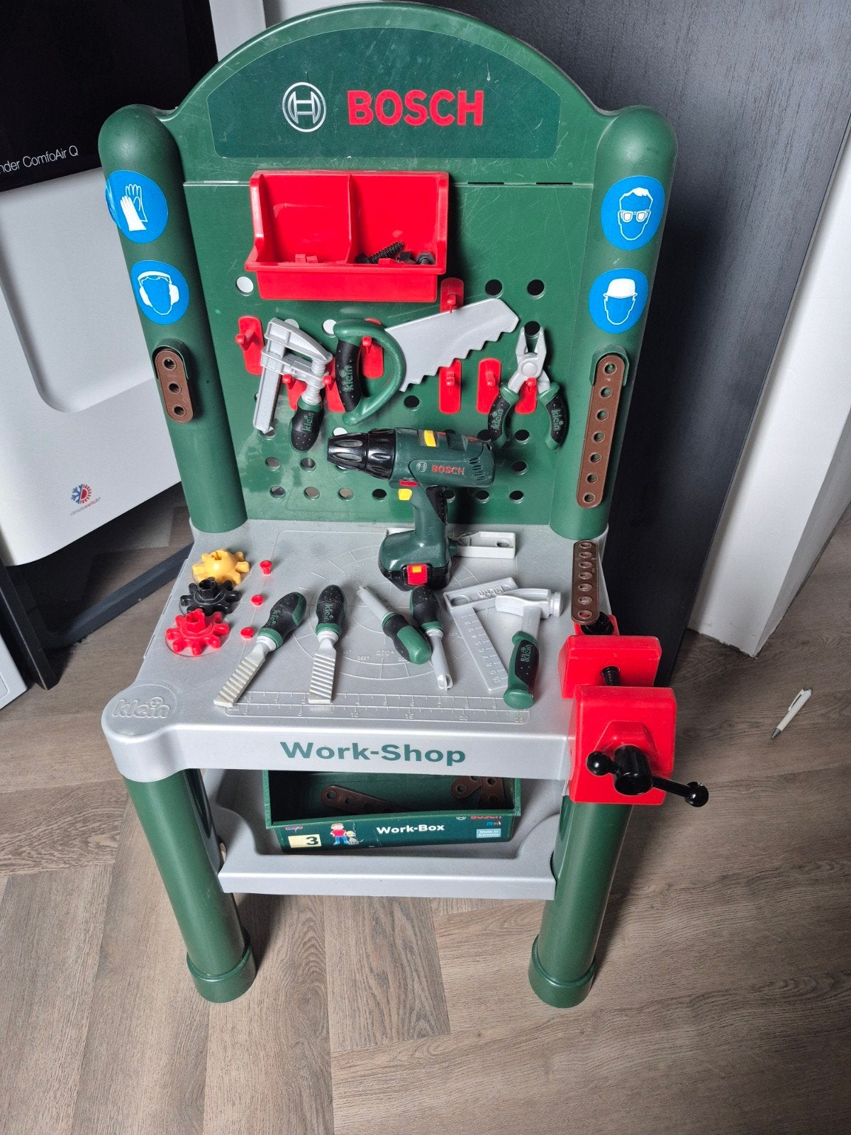 Bosch Kinder Werkbank met Gereedschap, Kinderen en Baby's, Ophalen, Gebruikt, Jongen of Meisje