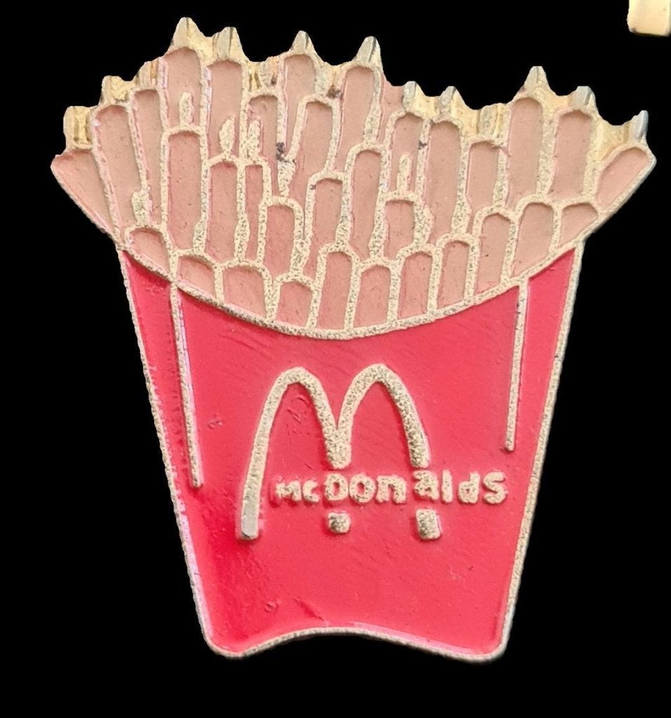 Mc Donalds M frites pin, Verzenden, Nieuw, Merk, Speldje of Pin