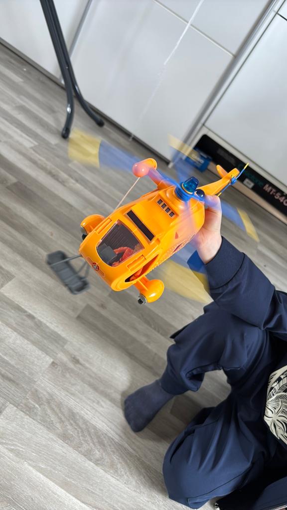 Helicopter van Brandweerman Sam, Ophalen