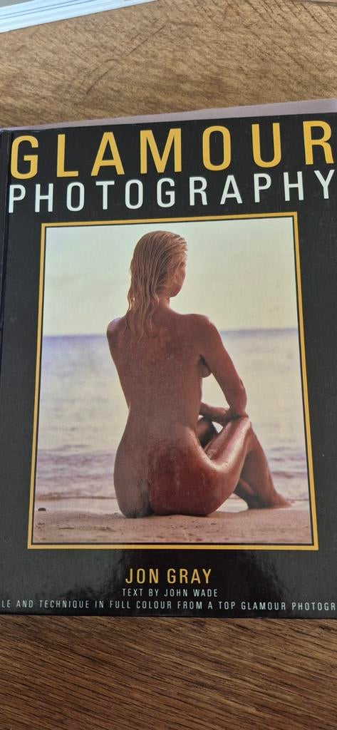 Glamour Fotografie Boek - Jon Gray, Boeken, Ophalen of Verzenden, Gelezen, Fotografie algemeen, Jon Gray