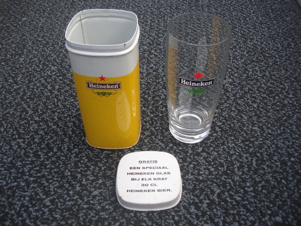 Heineken blik met glas , Verzamelen, Biermerken, Ophalen of Verzenden, Zo goed als nieuw, Glas of Glazen, Heineken