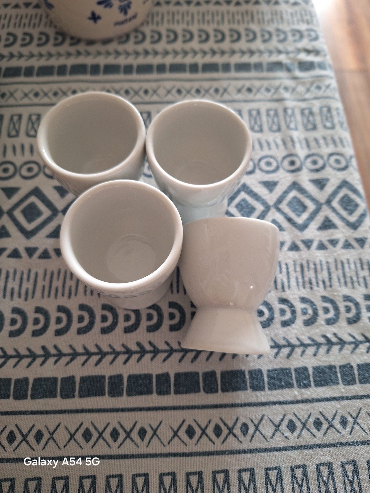Set van 4 witte eierdopjes, Huis en Inrichting, Keuken | Servies, Ophalen