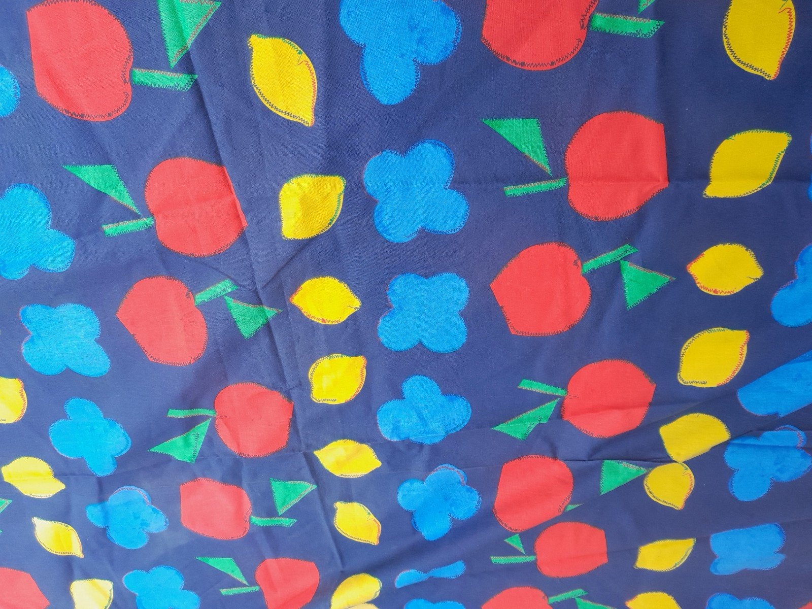 Lap stof met fruitprint - 2m x 1.50m, Ophalen of Verzenden