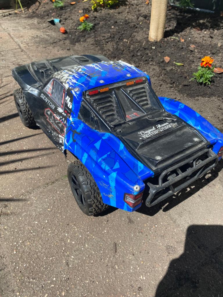Arrma senton brushless 4wd, Elektro, Gebruikt, Auto offroad, Ophalen of Verzenden