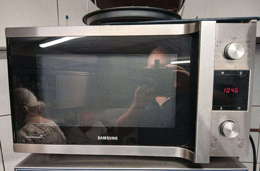 Grote Samsung Combimagnetron van 45 Liter, Witgoed en Apparatuur, Magnetrons, Ophalen, Combimagnetron, Gebruikt, Hete lucht
