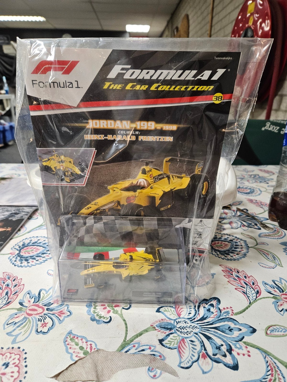 Jordan 199 F1 modelauto - Heinz-Harald Frentzen - Nieuw, Overige merken, Auto, 1:32 tot 1:50, Nieuw