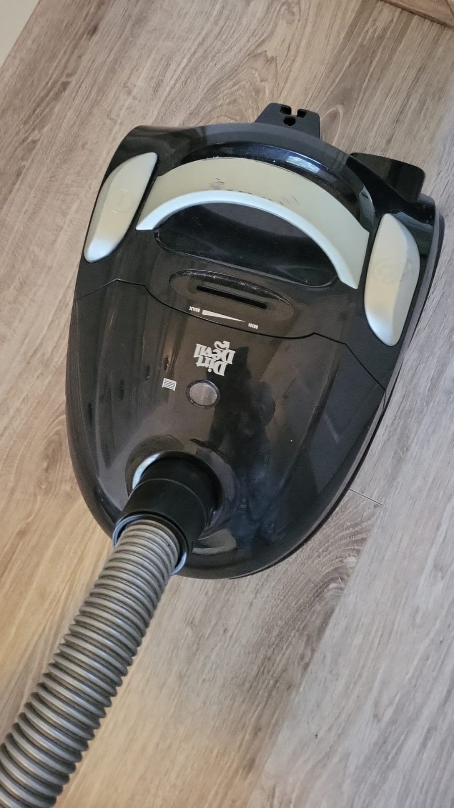 Dirt Devil stofzuiger - Krachtig en betrouwbaar, Witgoed en Apparatuur, Gebruikt, Sledestofzuiger, Geschikt voor harde vloeren