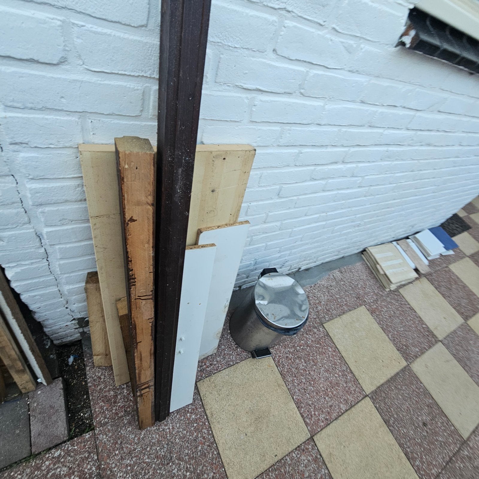 Gratis houten. Balkon., Tuin en Terras, Terrasdelen en Vlonders, Ophalen of Verzenden, Gebruikt, Hout