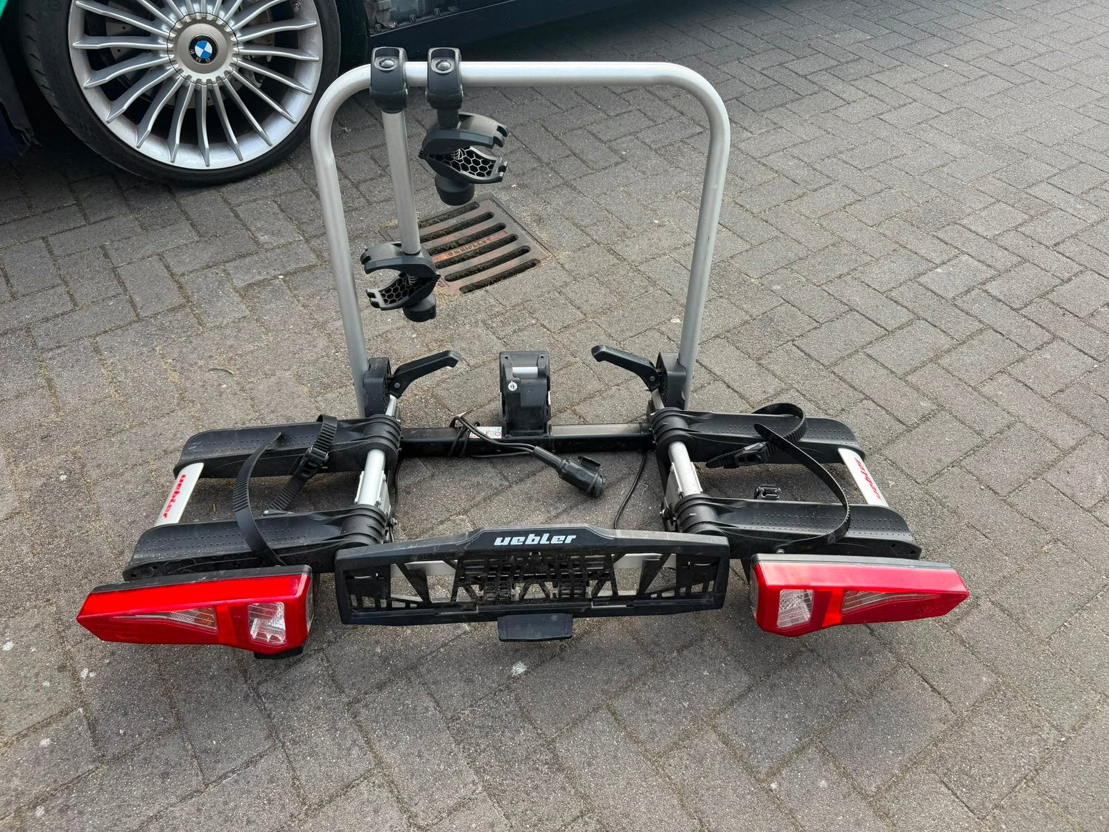 Uebler i21 Fietsendrager Inklapbaar Kantelbaar, Ophalen, Zo goed als nieuw, Trekhaakdrager
