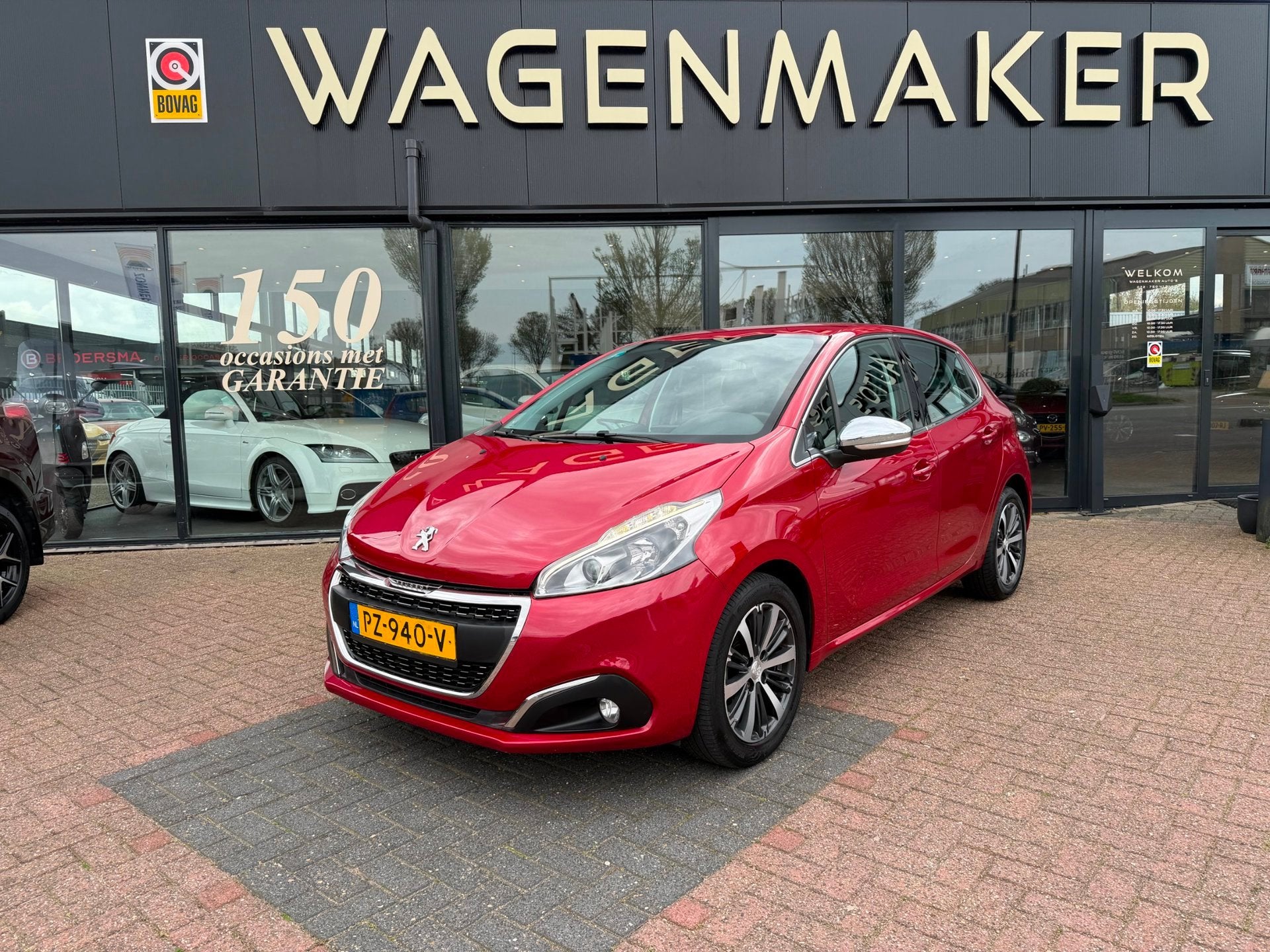 Peugeot 208 1.2 PureTech Allure AUT|Clima|Cruise|NAVI|Dealer, Auto's, Peugeot, Stof, Gebruikt, Euro 6, 1199 cc