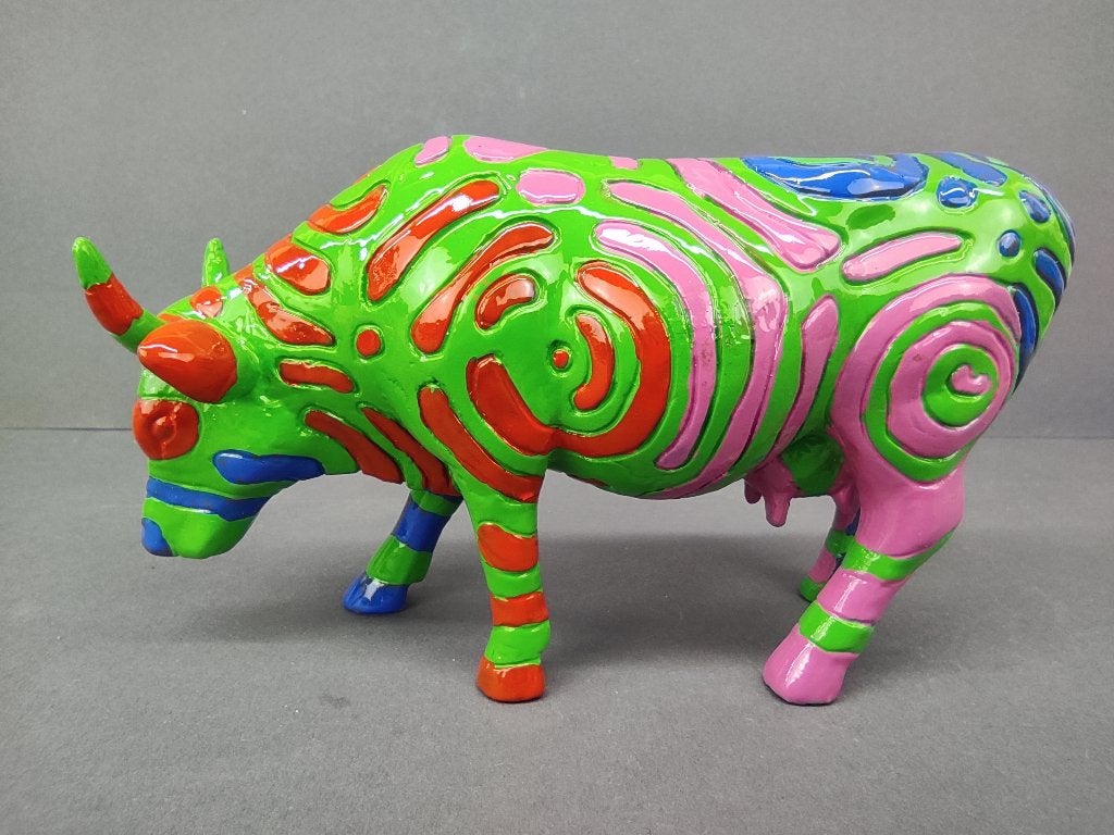 CowParade/Cow Parade Koe “Reverberações” MEDIUM, Antiek en Kunst, Ophalen of Verzenden, Beeld, Meerkleurig, Handgemaakt