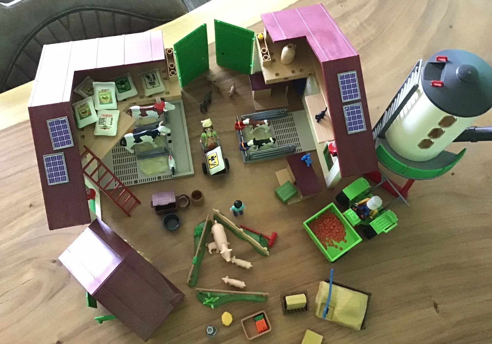 Playmobil boerderij met dieren en assecoires, Kinderen en Baby's, Speelgoed | Playmobil, Verzenden, Gebruikt, Losse onderdelen