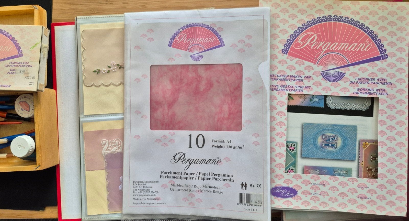 Pergamano papier, pastelkleuren en prik-/embosgereedschap, Hobby en Vrije tijd, Ophalen, Gebruikt, Knutselmateriaal, Overige merken