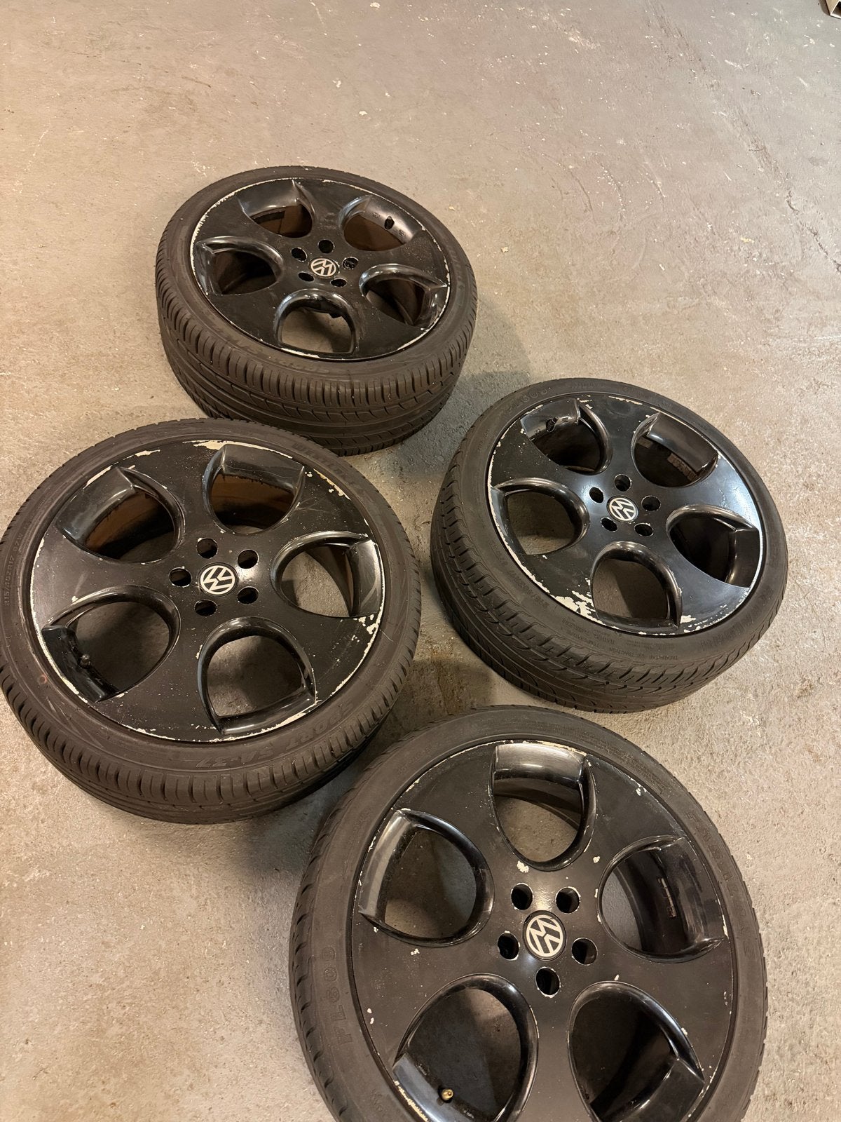 VW Golf GTI velgen met Westlake zomerbanden 215/40ZR17 5x100, Auto-onderdelen, Banden en Velgen, Ophalen, Banden en Velgen, 17 inch