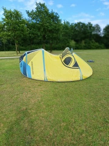 Cabrinha Switchblade 10m², Watersport en Boten, Kitesurfen, Gebruikt, Kite, 10 m², Geen board, Ophalen of Verzenden