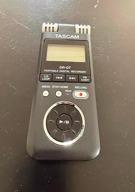 Tascam DR-07 Portable Digitale Recorder met Acculader, Ophalen of Verzenden, Bandrecorder