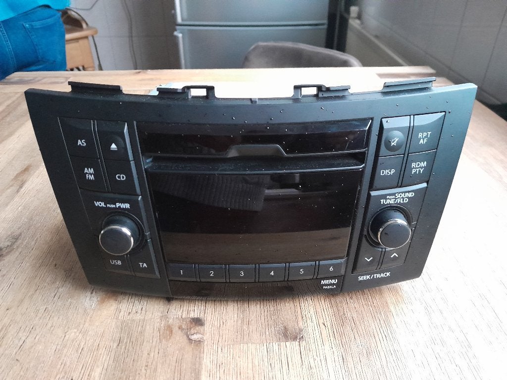Originele AUTO RADIO/CD - SUZUKI SWIFT - ZA/ZC/ZD -2010>2017, Verzenden, Gebruikt