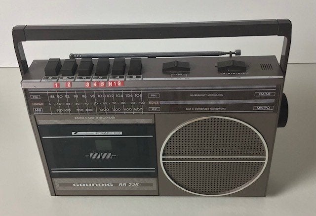 Vintage retro radio/cassette van het merk GRUNDIG, Ophalen of Verzenden, Gebruikt, Overige typen