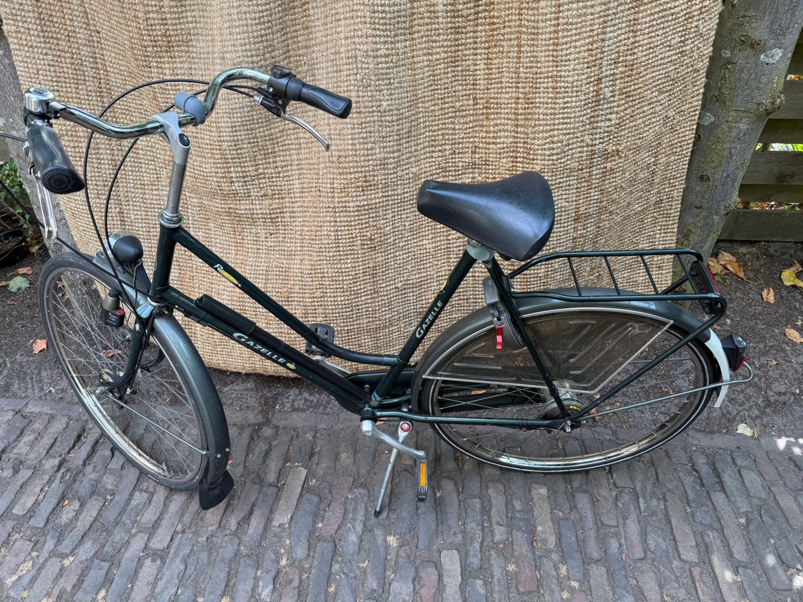 Gazelle damesfiets 28 inch, Fietsen en Brommers, Fietsen | Dames | Omafietsen, Gebruikt, Versnellingen, Trommelrem, 56 cm of meer