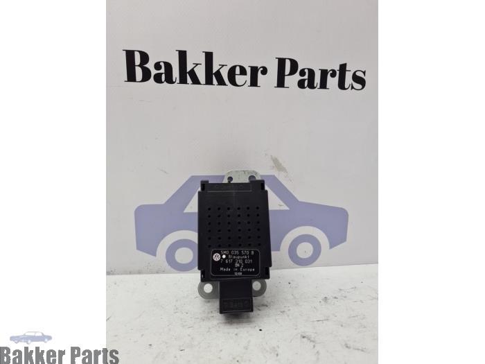 Antenne Versterker van een Volkswagen Golf, Gebruikt, -, Volkswagen, -