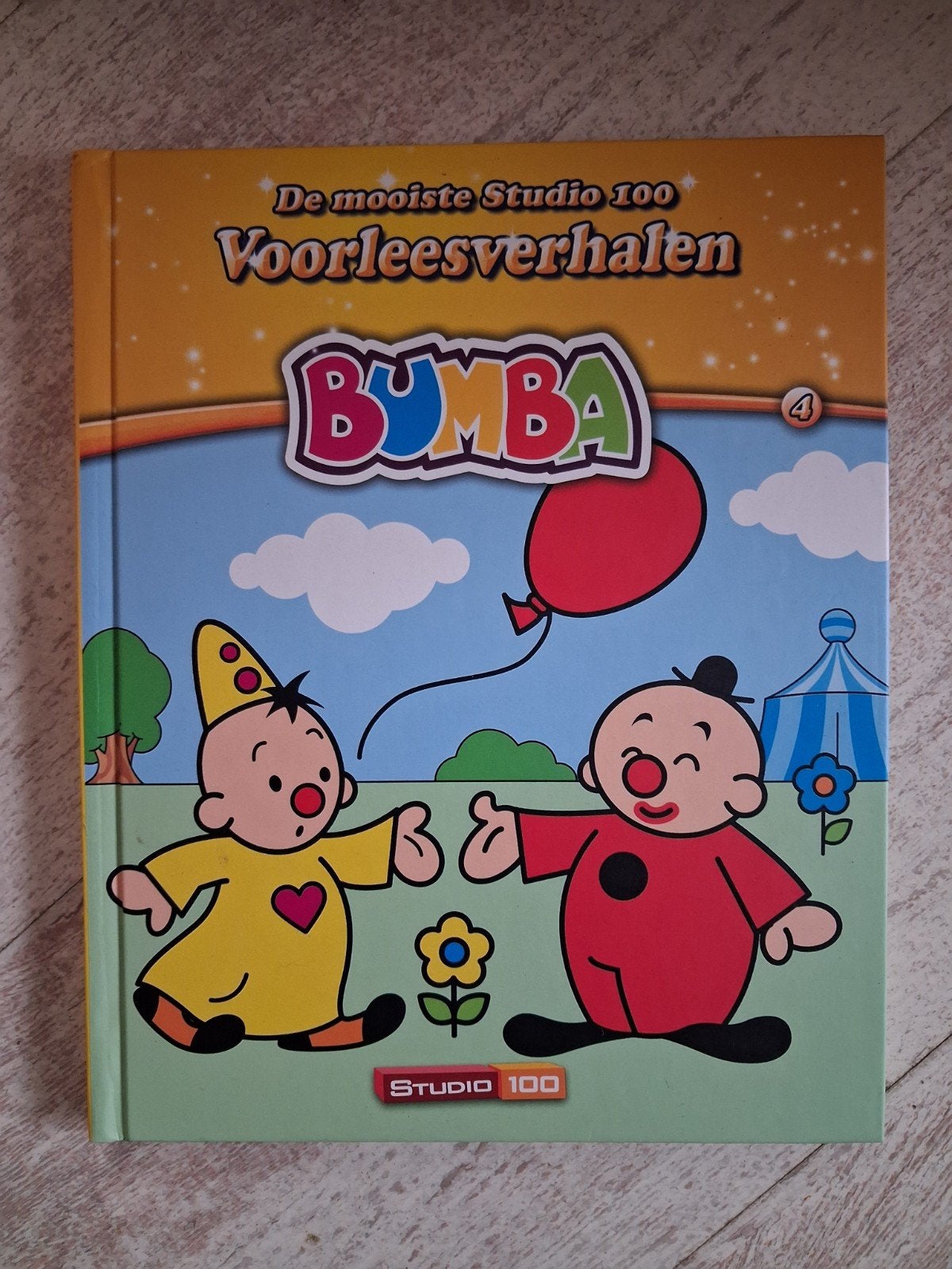 BUMBA 100 voorleesverhalen. Nieuwstaat!, Ophalen of Verzenden, Nieuw