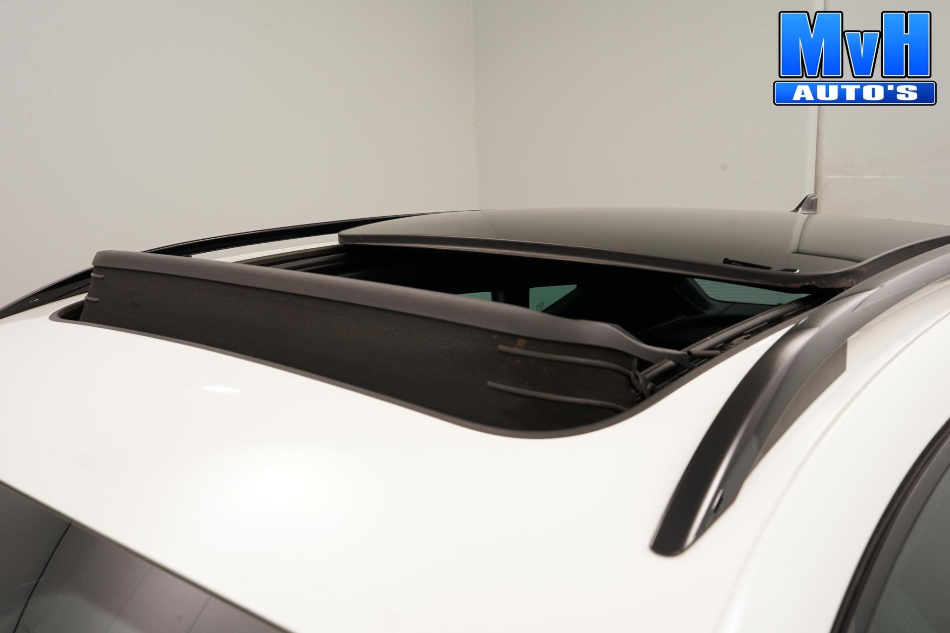 CUPRA Formentor 1.4 TSI PHEV|KUIPSTOEL|PANO|STOEL/STUUR.VERW, Gebruikt, 4 cilinders, Leder en Stof, Wit