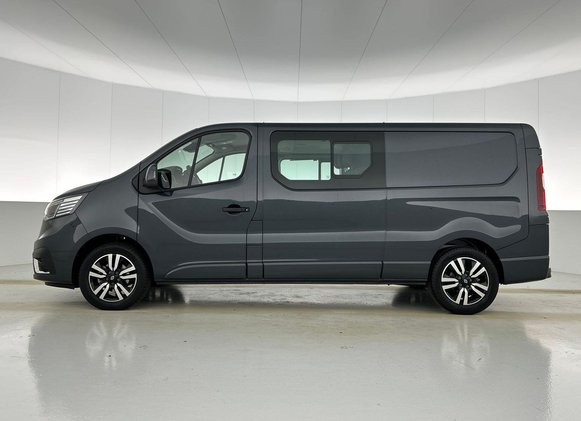 Renault Trafic 2.0 Blue dC1 150PK L2H1 Dubbele Cabine Automa, Stof, Gebruikt, 4 cilinders, 150 pk