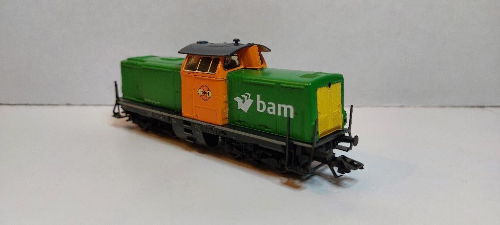 Bam V100 Diesel Locomotief Delta Digitaal *Nieuwstaat* (02, Hobby en Vrije tijd, Modeltreinen | H0, Wisselstroom, Locomotief, Ophalen of Verzenden