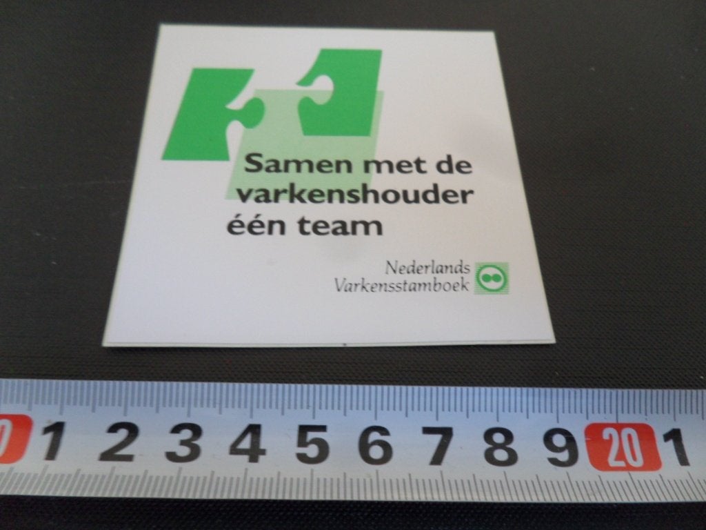 sticker Nederlands Varkensstamboek Samen met de varkenshoude, Ophalen, Zo goed als nieuw