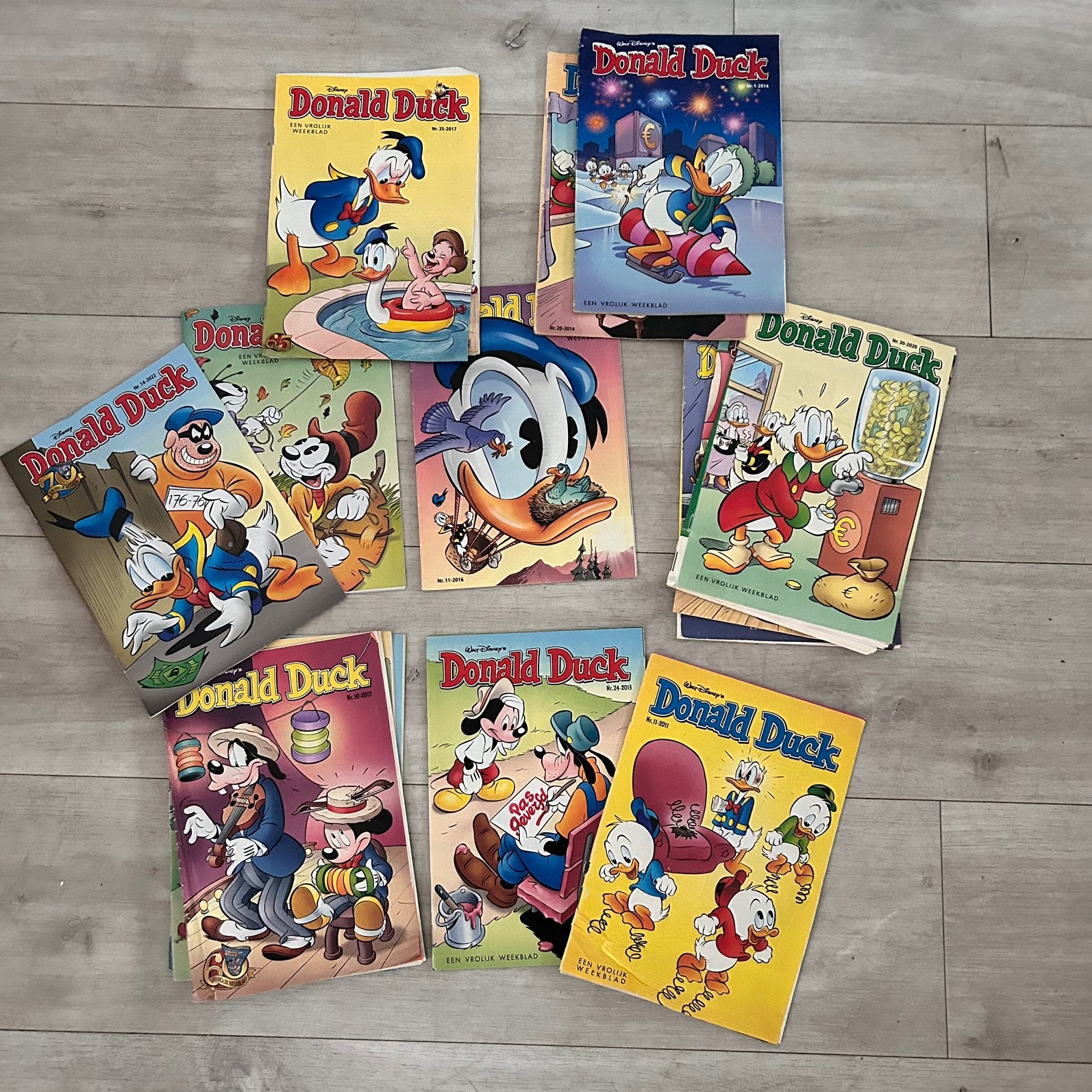 Donald Duck weekbladen 2011-2023 | grote partij, Meerdere comics, Ophalen of Verzenden, Gelezen, Europa
