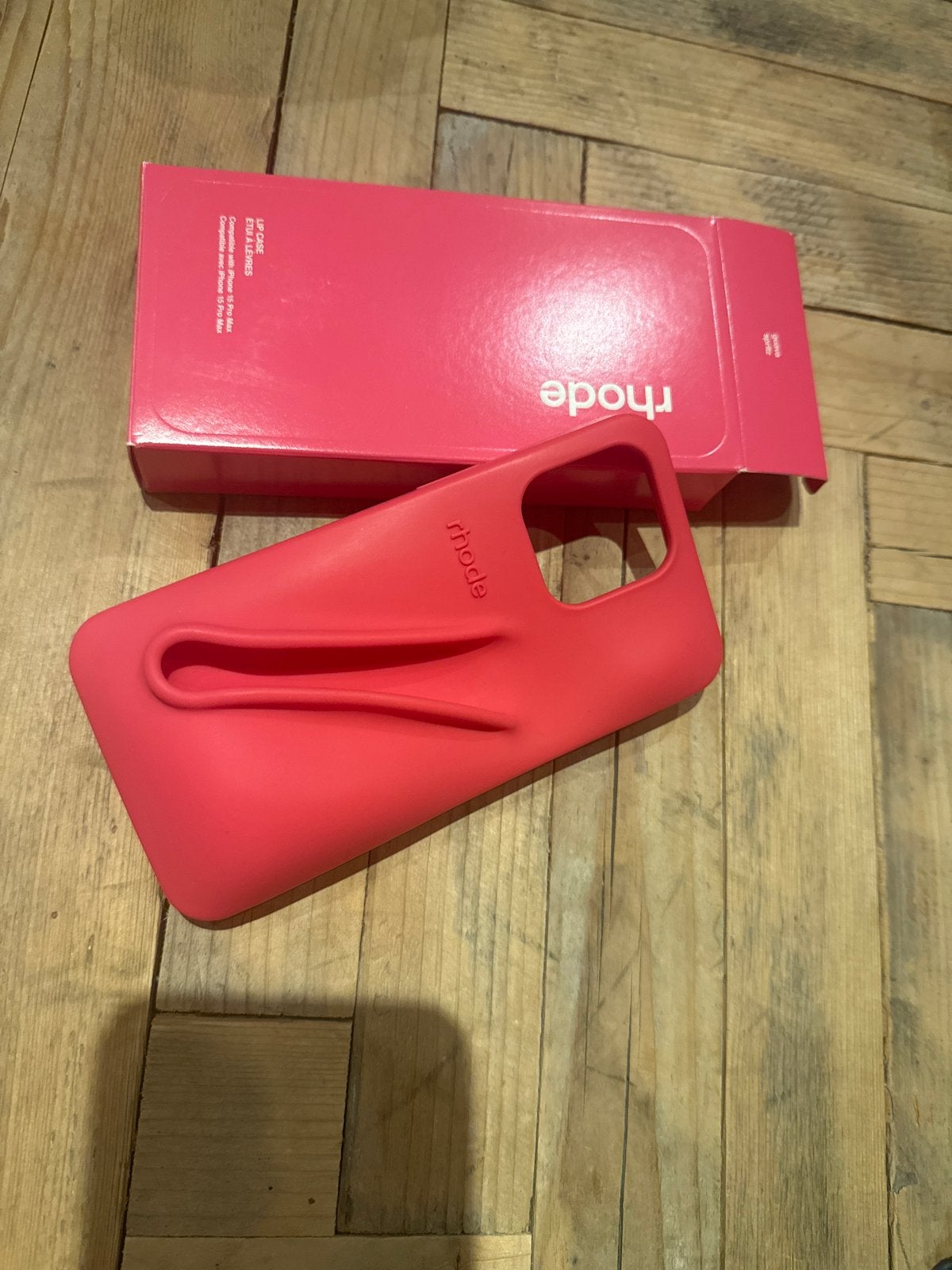 Rhode telefoonhoesje voor iPhone 15 Pro Max - Guava Spritz, Ophalen of Verzenden, Zo goed als nieuw, Bescherming, Apple