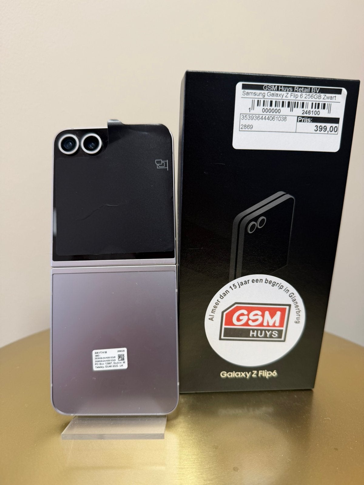 Samsung Galaxy Z Flip 6 256GB Refurbished