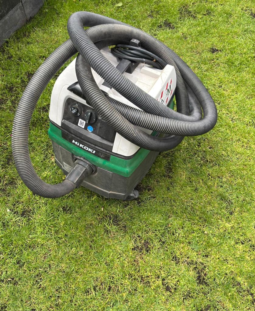 Hikoki stofzuiger RP 250YDM, Ophalen, Zo goed als nieuw