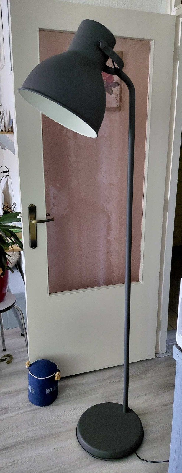 ikea vloer lamp, Ophalen, Zo goed als nieuw