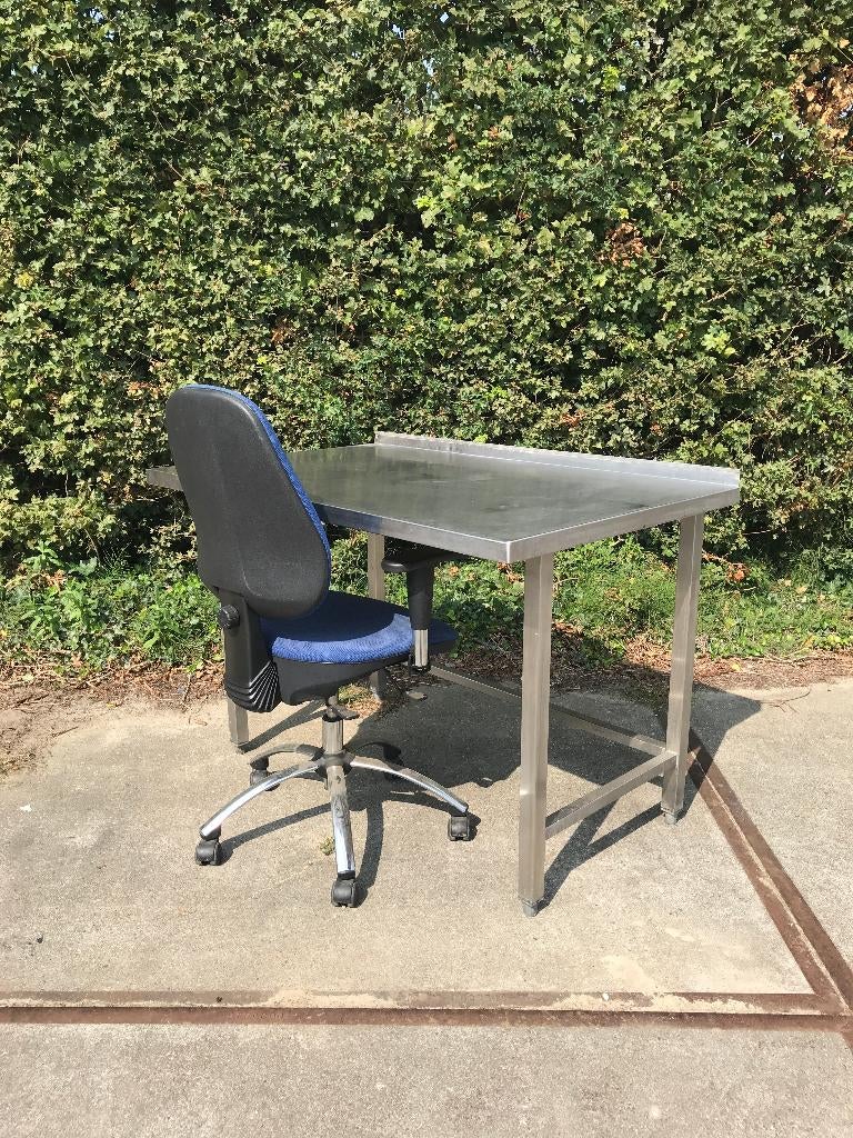 RVS BURO / RVS Werktafel - maten:125/80, Huis en Inrichting, Bureaus, Ophalen