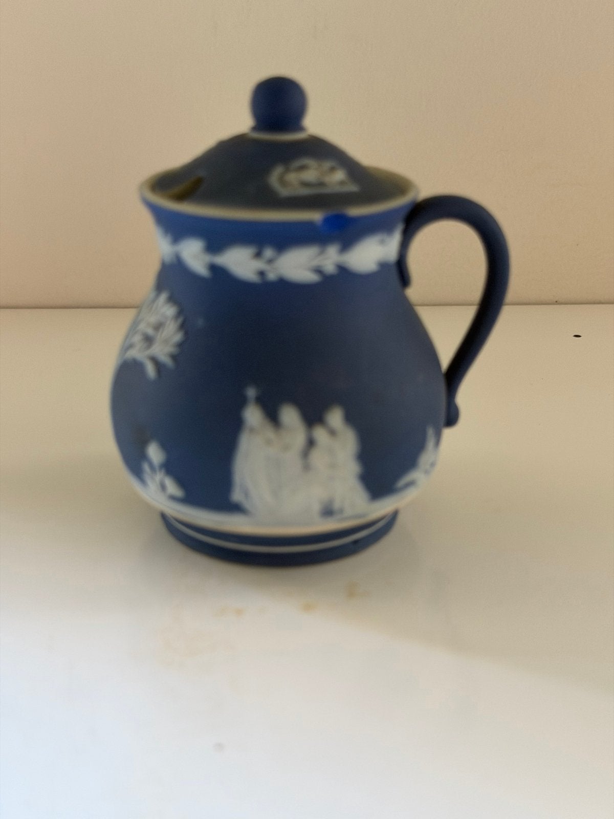 Antieke Wedgwood Jasperware Blauwe Suikerpot met Deksel, Antiek en Kunst, Ophalen of Verzenden